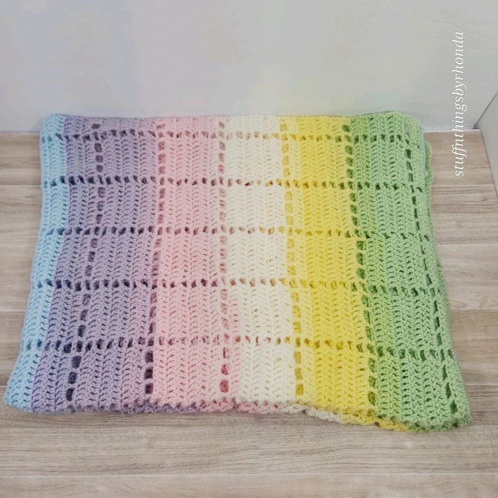 Crochet Small Afghan Baby/Crib Blanket Or Knee Throw, Handmade 34